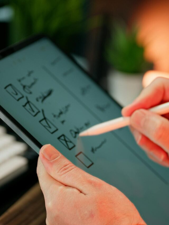 The Top 7 Productivity Hacks for Maximum Efficiency